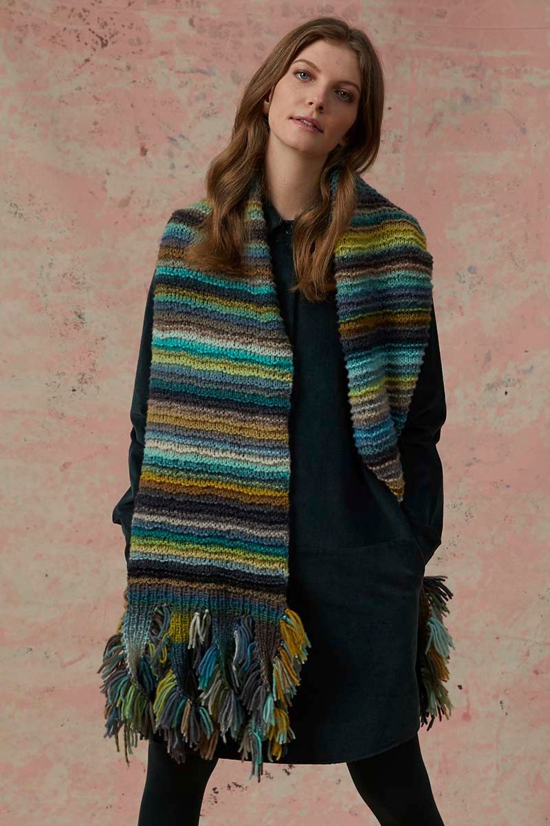 Lang Yarns - Sjaal - Punto 31-09 | Het Wolhuis Lang Yarns - Sjaal - Punto 31-09