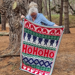 Ho Ho Ho CAL Blanket by Rosina Plane - Traditional