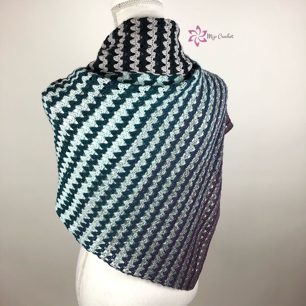 Inception Shawl by Mijo Crochet | Het Wolhuis Inception Shawl by Mijo Crochet