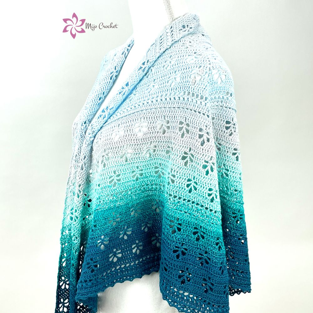 Lovely Leaves Shawl by Mijo Crochet | Het Wolhuis Lovely Leaves Shawl by Mijo Crochet