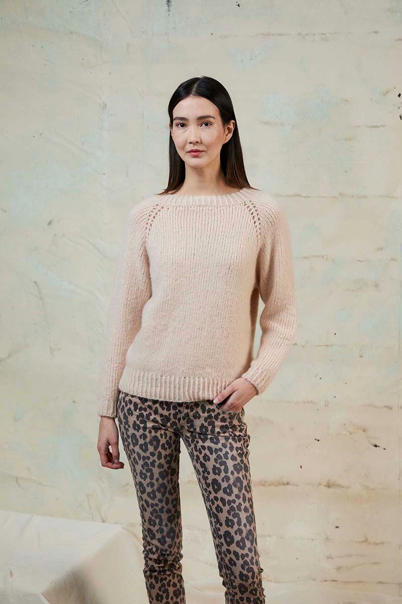 Lang Yarns - Trui Fabienne - 60-01 | Het Wolhuis Lang Yarns - Trui Fabienne - 60-01 | Het Wolhuis