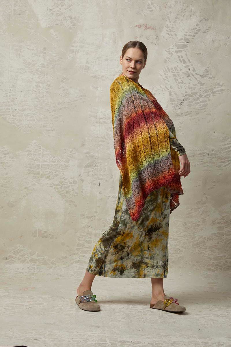 Lang Yarns - Schouderdoek Bianca - 67-04 | Het Wolhuis Lang Yarns - Schouderdoek Bianca - 67-04