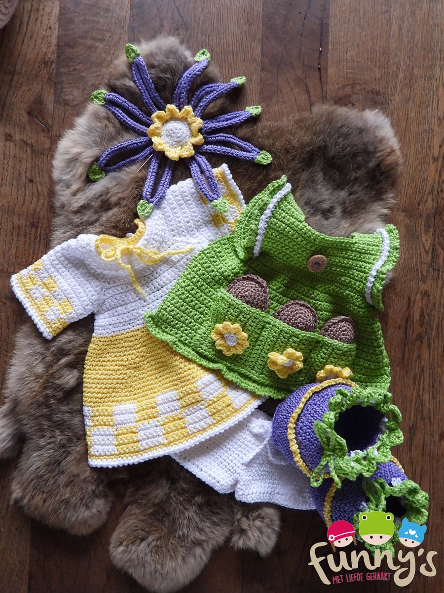 Funny XXL Funny kledingset Chicky Easter | Het Wolhuis Funny XXL Funny kledingset Chicky Easter | Het Wolhuis
