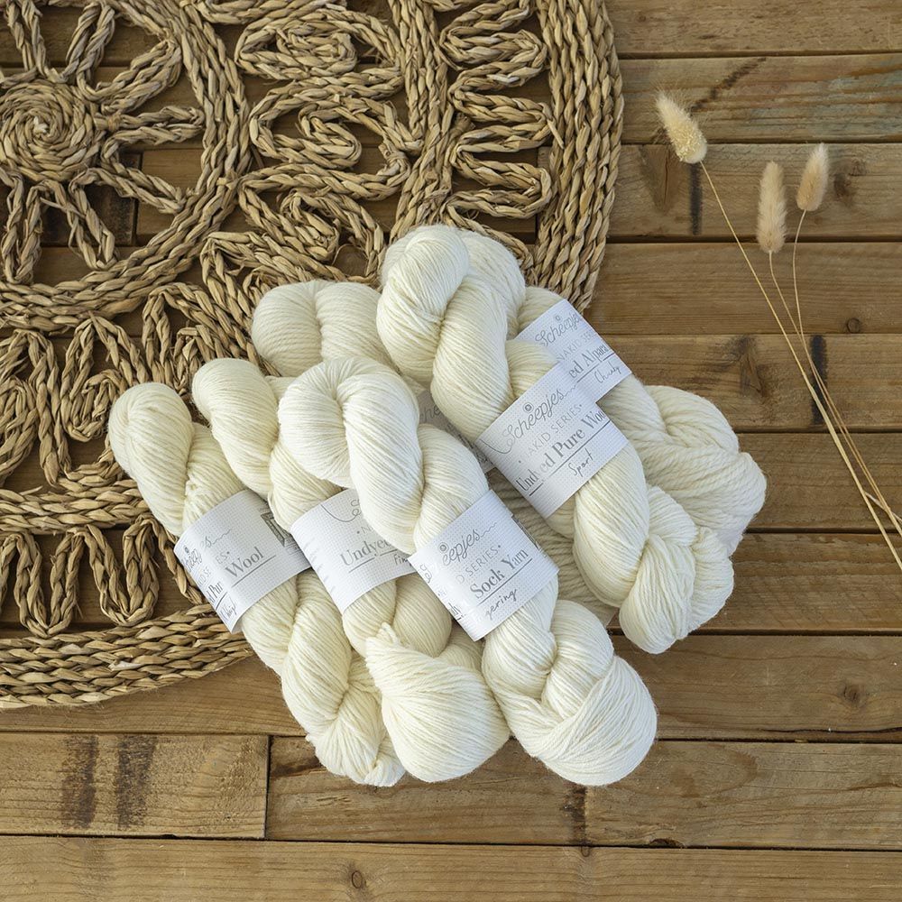 Scheepjes Nakid S. Undyed Alpaca Blend Chunky | Het Wolhuis Scheepjes Nakid S. Undyed Alpaca Blend DK