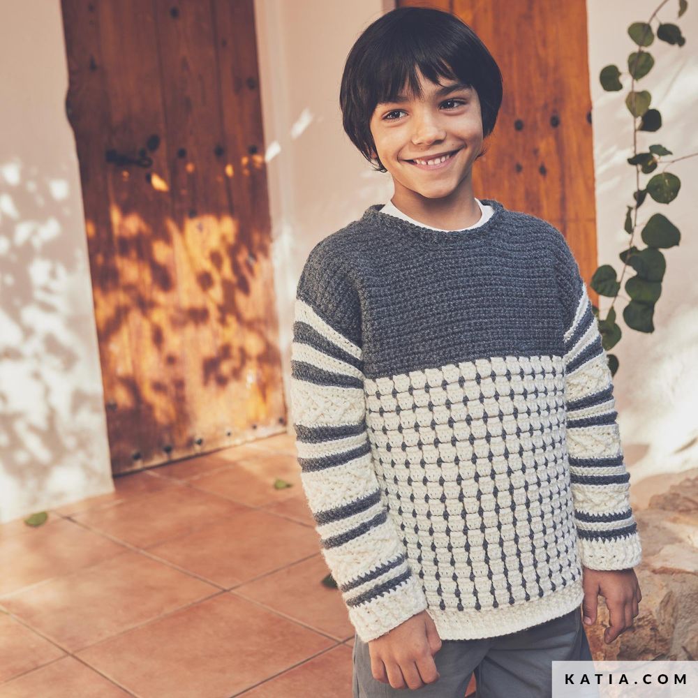 Katia - Kindertrui tweekleurig van Basic Merino Aran - 111-01 | Het Wolhuis Katia - Kindertrui tweekleurig van Basic Merino Aran - 111-01