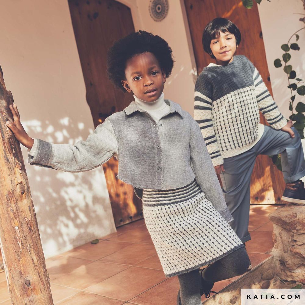 Katia - Rokje van Basic Merino Aran - 111-02 | Het Wolhuis Katia - Rokje van Basic Merino Aran - 111-02