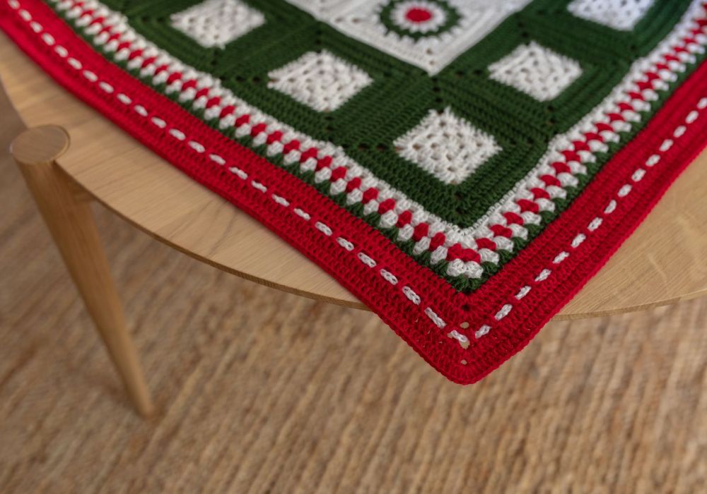 Jingle Bell Block, de KerstCAL van Haakplein | Het Wolhuis Jingle bell Block KerstCAL 2024