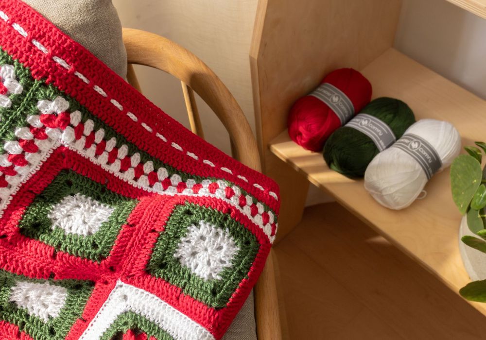 Jingle Bell Block, de KerstCAL van Haakplein | Het Wolhuis Jingle bell Block KerstCAL 2024