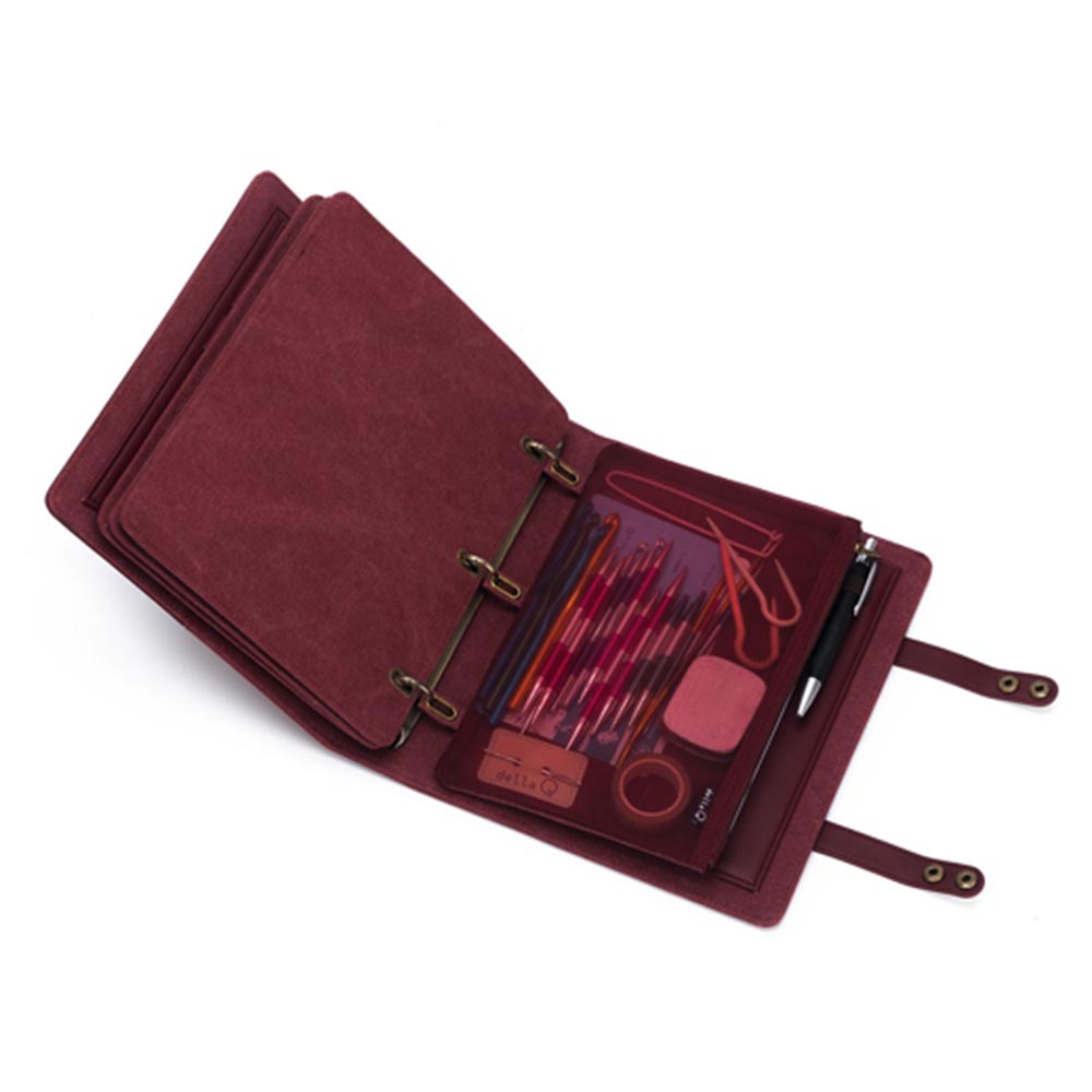 Della Q Hook & Needle Notebook | Het Wolhuis Della Q Hook & Needle Notebook - Maroon