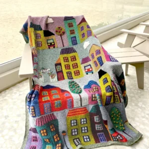 Blanket the Town by Margaret Holzmann | Het Wolhuis