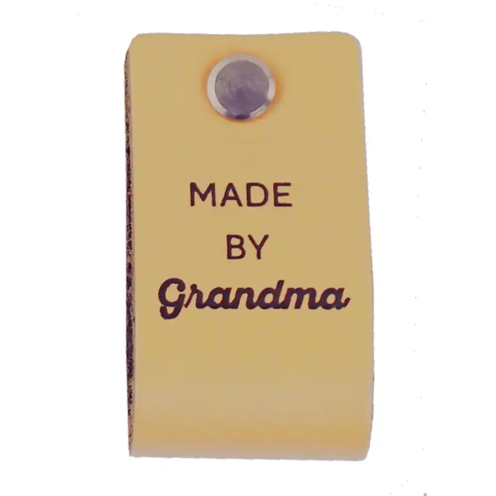 Durable Leren Label - Made by Grandma 12x3cm-020.1328 | Het Wolhuis Durable Leren Label - Made by Grandma 12x3cm-020.1328-001 | Het Wolhuis