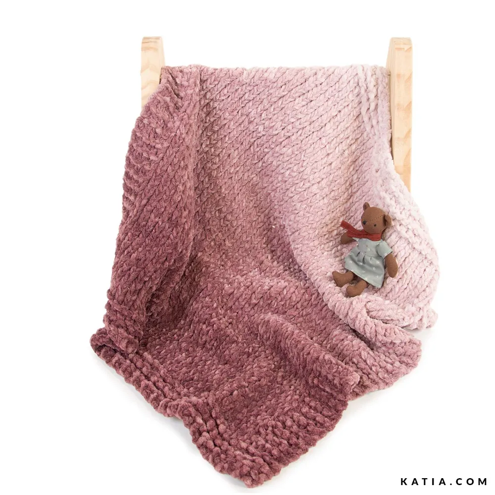 Katia - Babydeken Velvet Dreams | Het Wolhuis Katia - Babydeken Velvet Dreams | Het Wolhuis