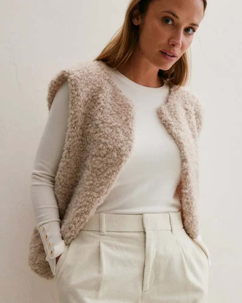 Phildar - Vest Olivia - 262-18 | Het Wolhuis Phildar - Vest Olivia - 262-18 | Het Wolhuis