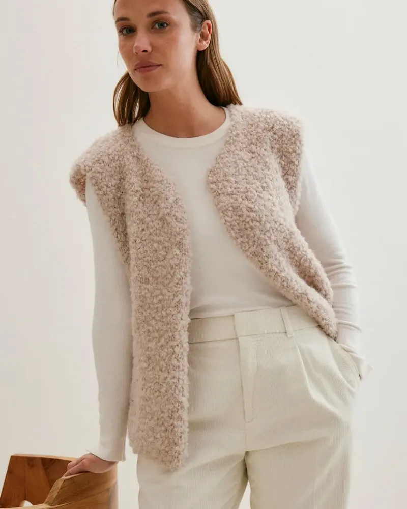Phildar - Vest Olivia - 262-18 | Het Wolhuis Phildar - Vest Olivia - 262-18 | Het Wolhuis