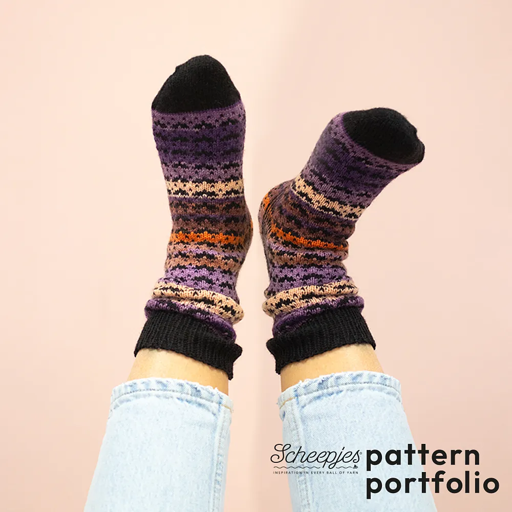Velvet Night Socks By Carmen Jorissen | Het Wolhuis Velvet Night Socks By Carmen Jorissen | Het Wolhuis