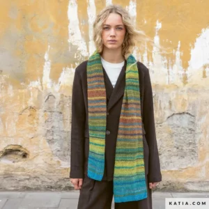 Katia - Gebreide sjaal van Symmetric Socks & More Paradise | Het Wolhuis