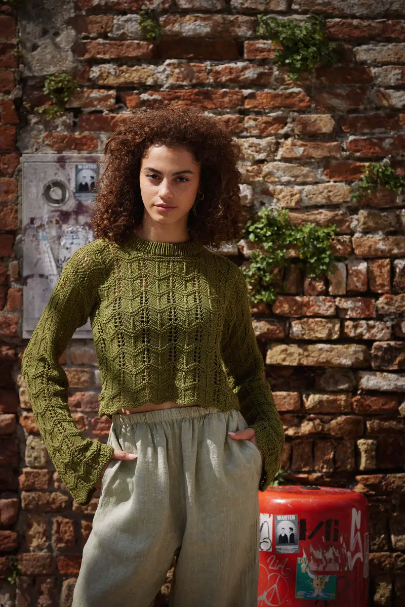 Lang Yarns - Vest Sweet Stitches - 16-12 | Het Wolhuis Lang Yarns - Vest Sweet Stitches - 16-12 | Het Wolhuis