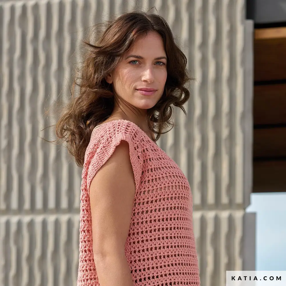 Katia - Gehaakte tuniek van Cotton Cashmere | Het Wolhuis Katia - Gehaakte tuniek van Cotton Cashmere | Het Wolhuis