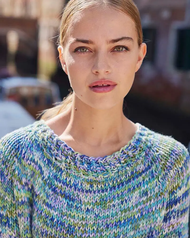Lang Yarns - Trui Top Down April - 91-10 | Het Wolhuis Lang Yarns - Trui Top Down April - 91-10 | Het Wolhuis
