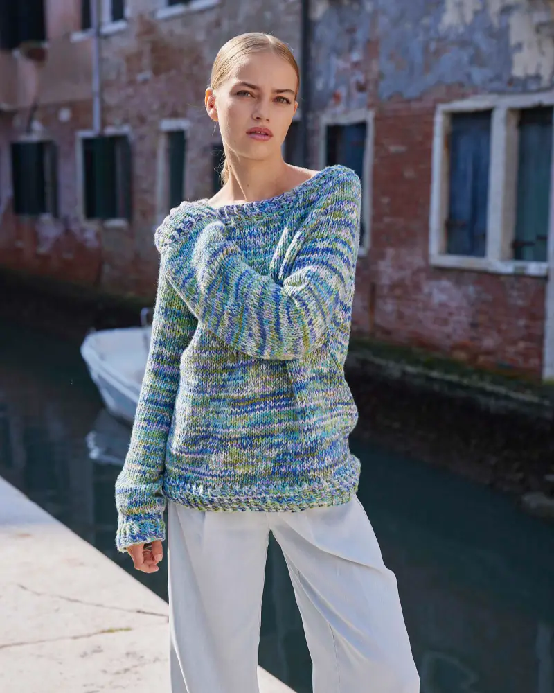 Lang Yarns - Trui Top Down April - 91-10 | Het Wolhuis Lang Yarns - Trui Top Down April - 91-10 | Het Wolhuis