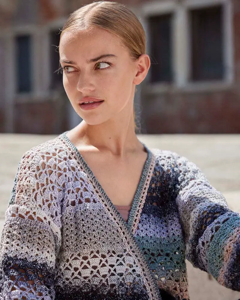 Lang Yarns - Vest gehaakt Jordin - 91-15 | Het Wolhuis Lang Yarns - Vest gehaakt Jordin - 91-15 | Het Wolhuis