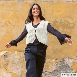 Katia - Vest met fantasiepatroon van Fair Cotton - 112-12 | Het Wolhuis