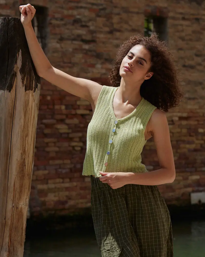 Lang Yarns - Vest Comfort - 16-15 | Het Wolhuis Lang Yarns - Vest Comfort - 16-15 | Het Wolhuis