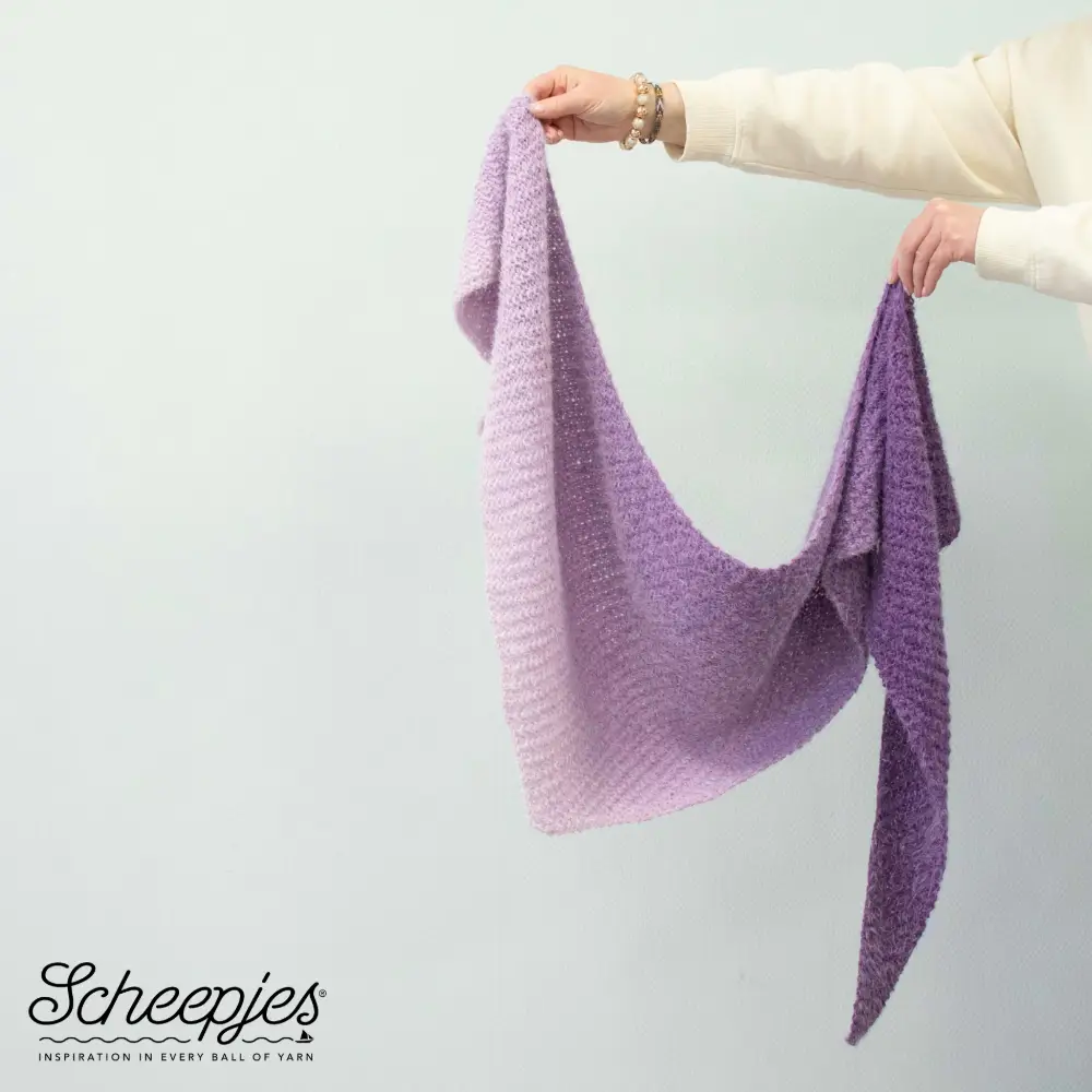 Snow Crystal Shawl By Amanda Beaumont | Het Wolhuis Snow Crystal Shawl By Amanda Beaumont | Het Wolhuis