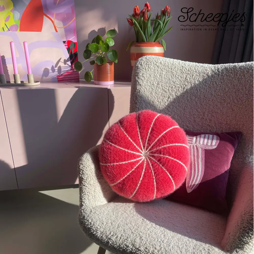 Snowdrift Cushion By Jellina Verhoeff | Het Wolhuis Snowdrift Cushion By Jellina Verhoeff | Het Wolhuis