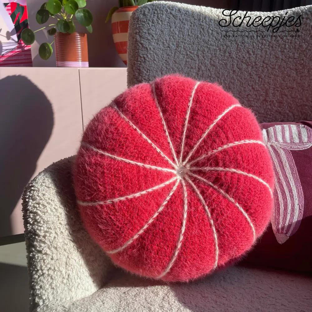 Snowdrift Cushion By Jellina Verhoeff | Het Wolhuis Snowdrift Cushion By Jellina Verhoeff | Het Wolhuis