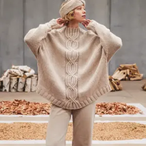 Lang Yarns - Poncho Nadine - 97-03 | Het Wolhuis