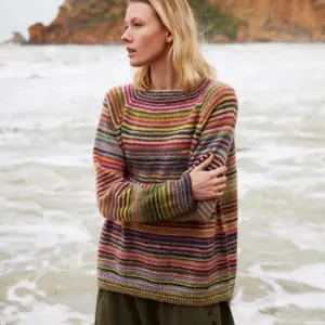 Lang Yarns - Trui Top Down Iara - 100-02 | Het Wolhuis