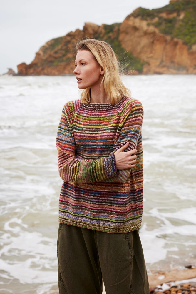 Lang Yarns - Trui Top Down Iara - 100-02 | Het Wolhuis Lang Yarns - Trui Top Down Iara - 100-02 | Het Wolhuis