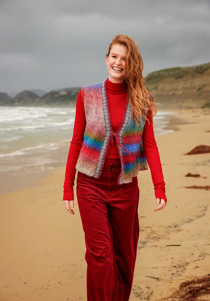 Lang Yarns - Vest Suki - 98-02 | Het Wolhuis Lang Yarns - Vest Suki - 98-02 | Het Wolhuis
