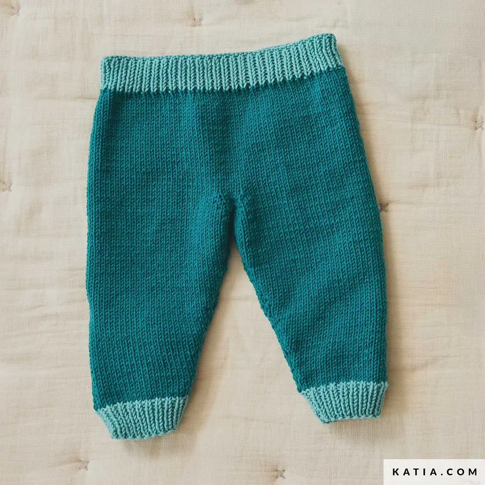 Katia - Gebreide babybroek in The Basic | Het Wolhuis Katia - Gebreide babybroek in The Basic | Het Wolhuis