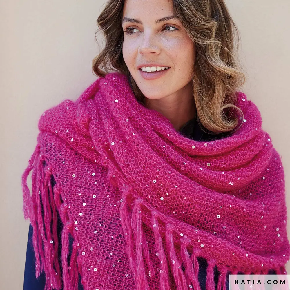 Katia - Omslagdoek van Silky Mohair Pailletes | Het Wolhuis Katia - Omslagdoek van Silky Mohair Pailletes | Het Wolhuis