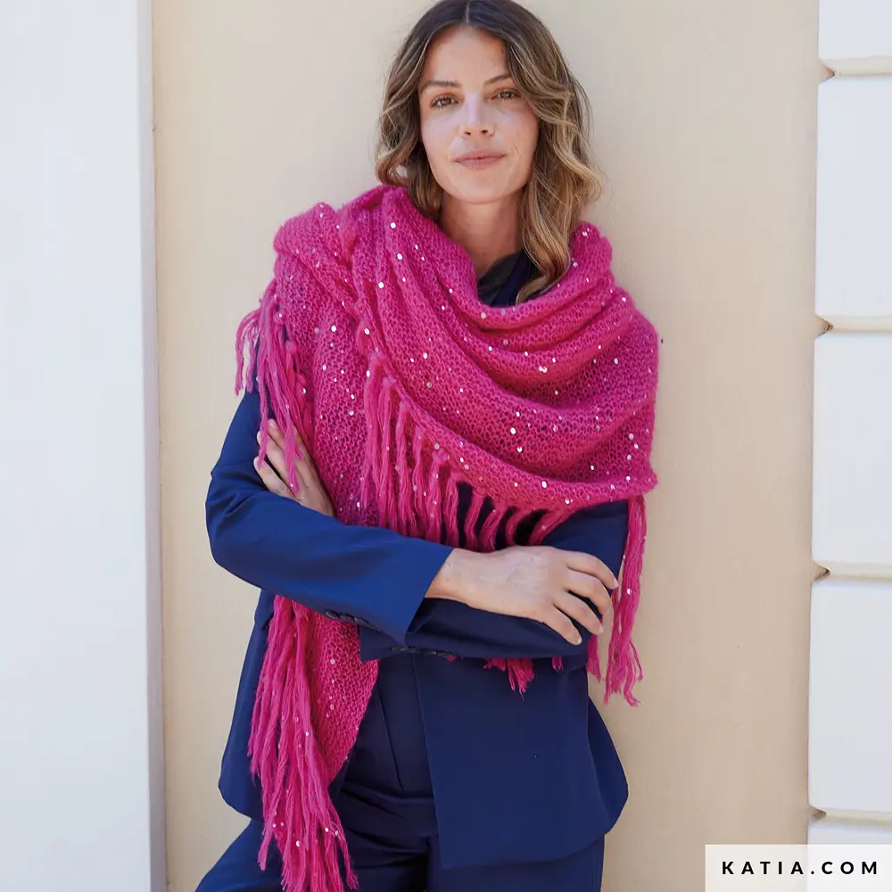 Katia - Omslagdoek van Silky Mohair Pailletes | Het Wolhuis Katia - Omslagdoek van Silky Mohair Pailletes | Het Wolhuis