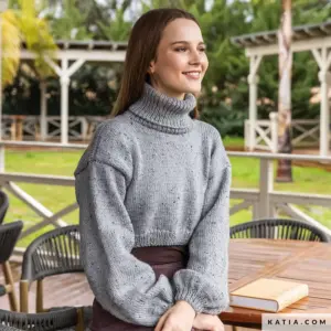 Katia - Cropped trui met hoge hals van Merino Tweed | Het Wolhuis