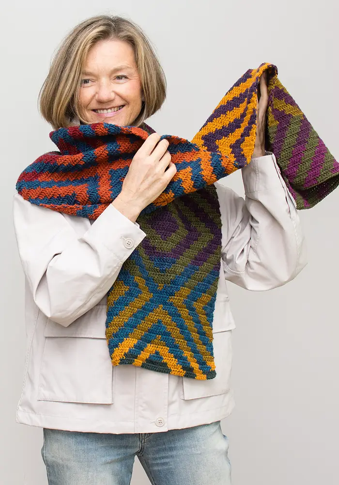 GeoCake Scarf By Natalia Kononova | Het Wolhuis GeoCake Scarf By Natalia Kononova | Het Wolhuis