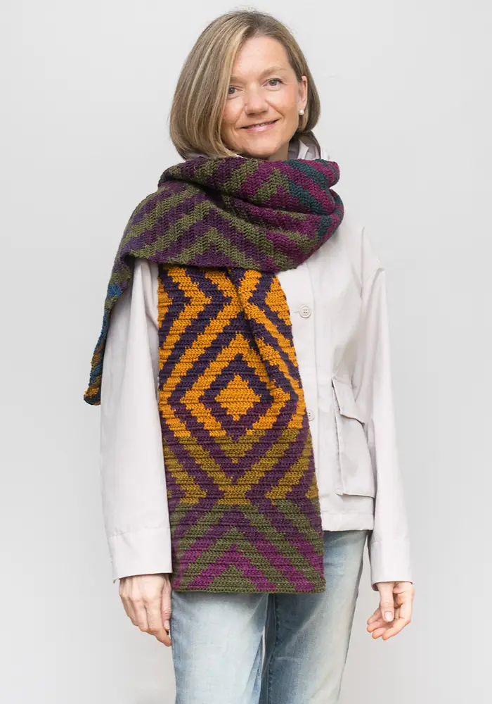 GeoCake Scarf By Natalia Kononova | Het Wolhuis GeoCake Scarf By Natalia Kononova | Het Wolhuis