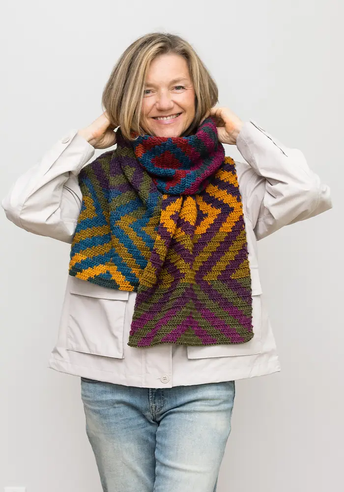 GeoCake Scarf By Natalia Kononova | Het Wolhuis GeoCake Scarf By Natalia Kononova | Het Wolhuis